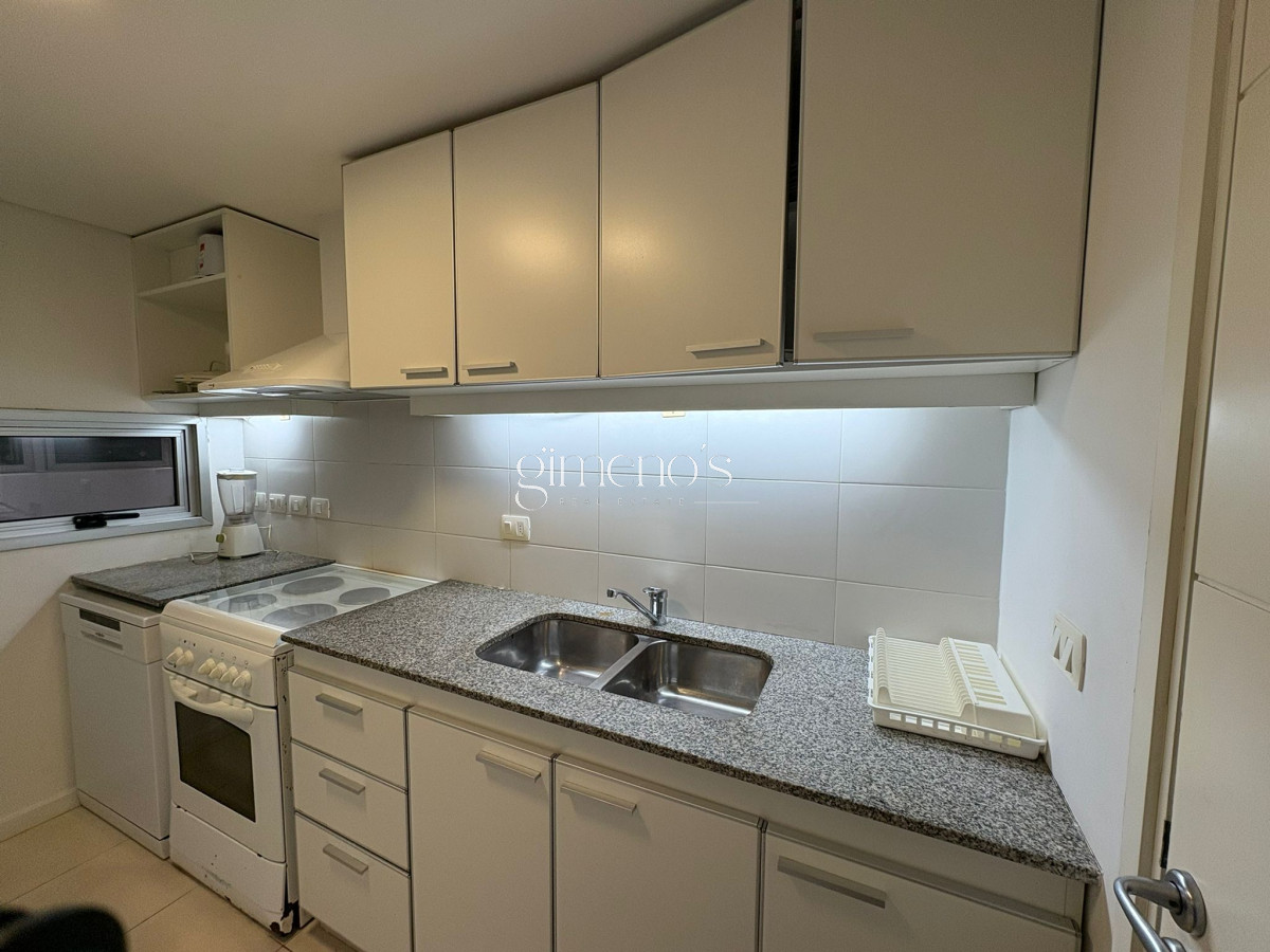 Apartamento ID.171 - Apartamento Venta 3 Dormitorios - Punta del Este - Playa Mansa - Atras de Enjoy 