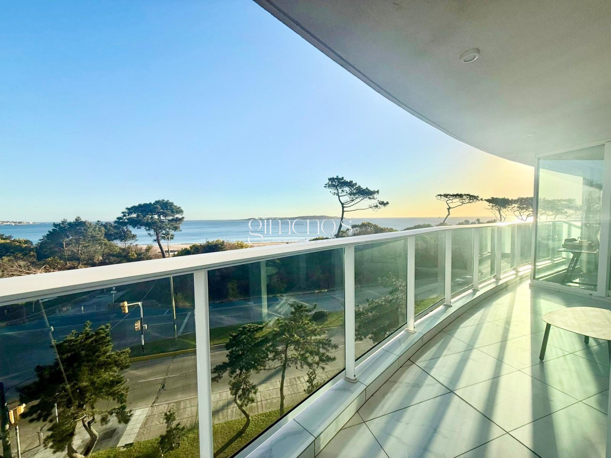 Apartamento ID.274 - Apatamento 4 Dormitorios, Mansa - Punta del Este