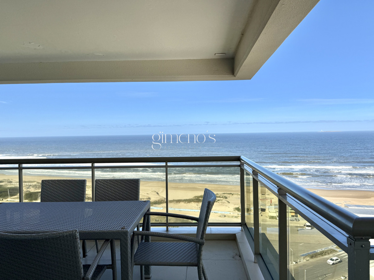 Apartamento ID.91 - Venta apartamento 3 suites mas dependencia completa, Punta del Este, Edificio IMPERIALE l