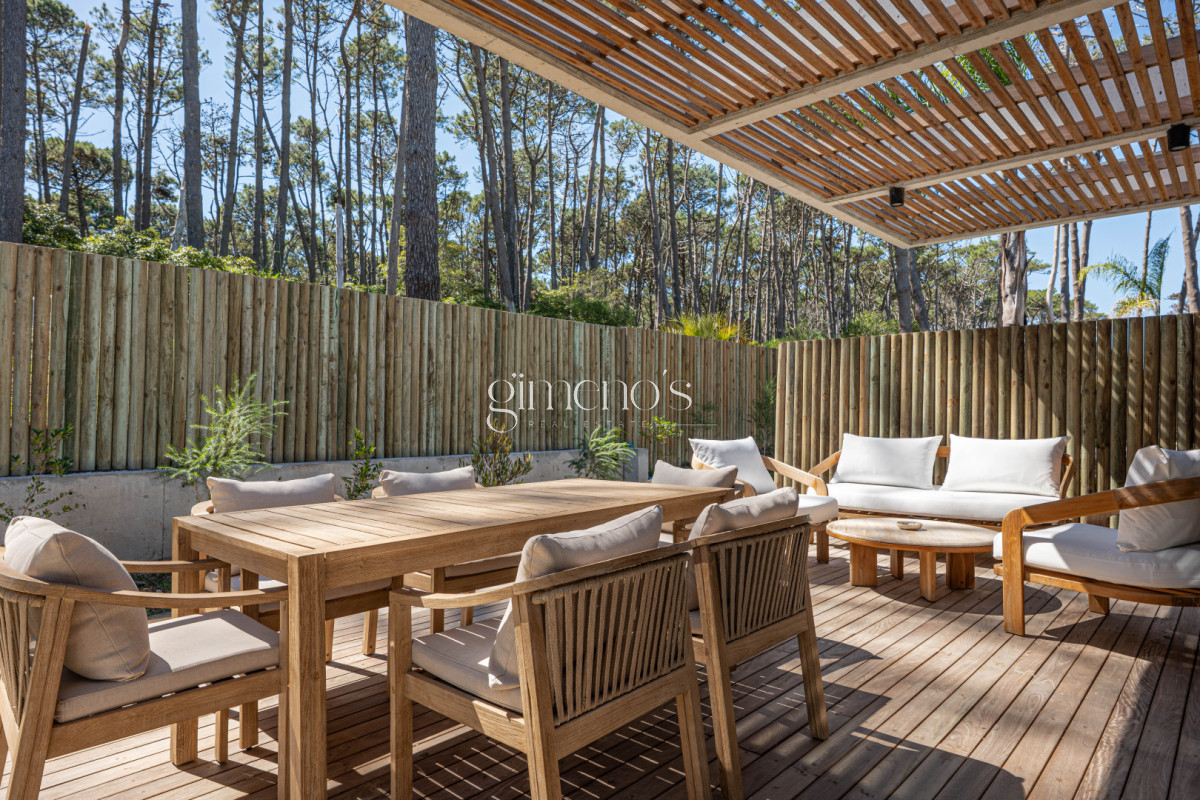 Apartamento ID.1144 - Apartamento en Venta, 2 Dormitorios, Jose Ignacio, La Juanita, Punta del Este