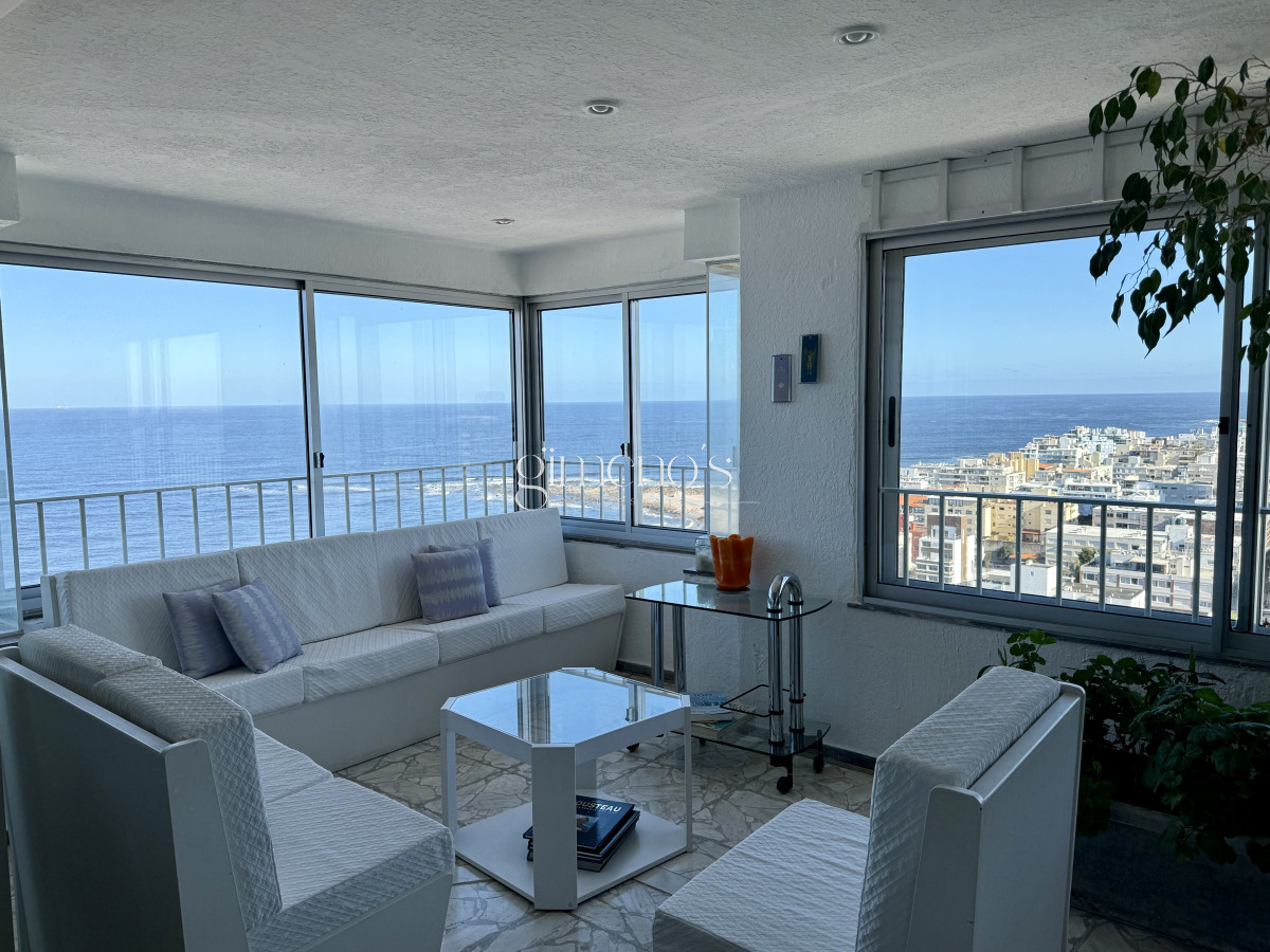Apartamento ID.149 - Apartamento en Venta 4 Dormitorios Península - Punta del Este 