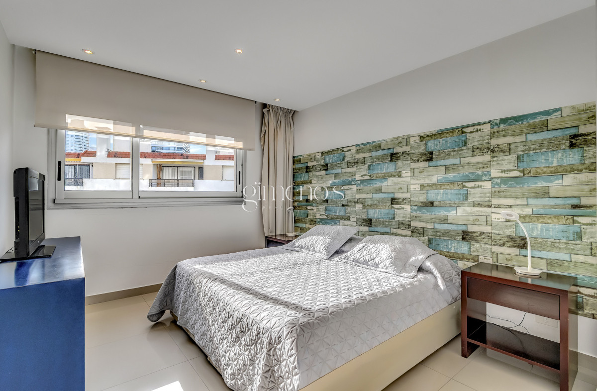 Apartamento ID.175 - Apartamento en Venta 3 Dormitorios - Punta del Este - Playa Brava