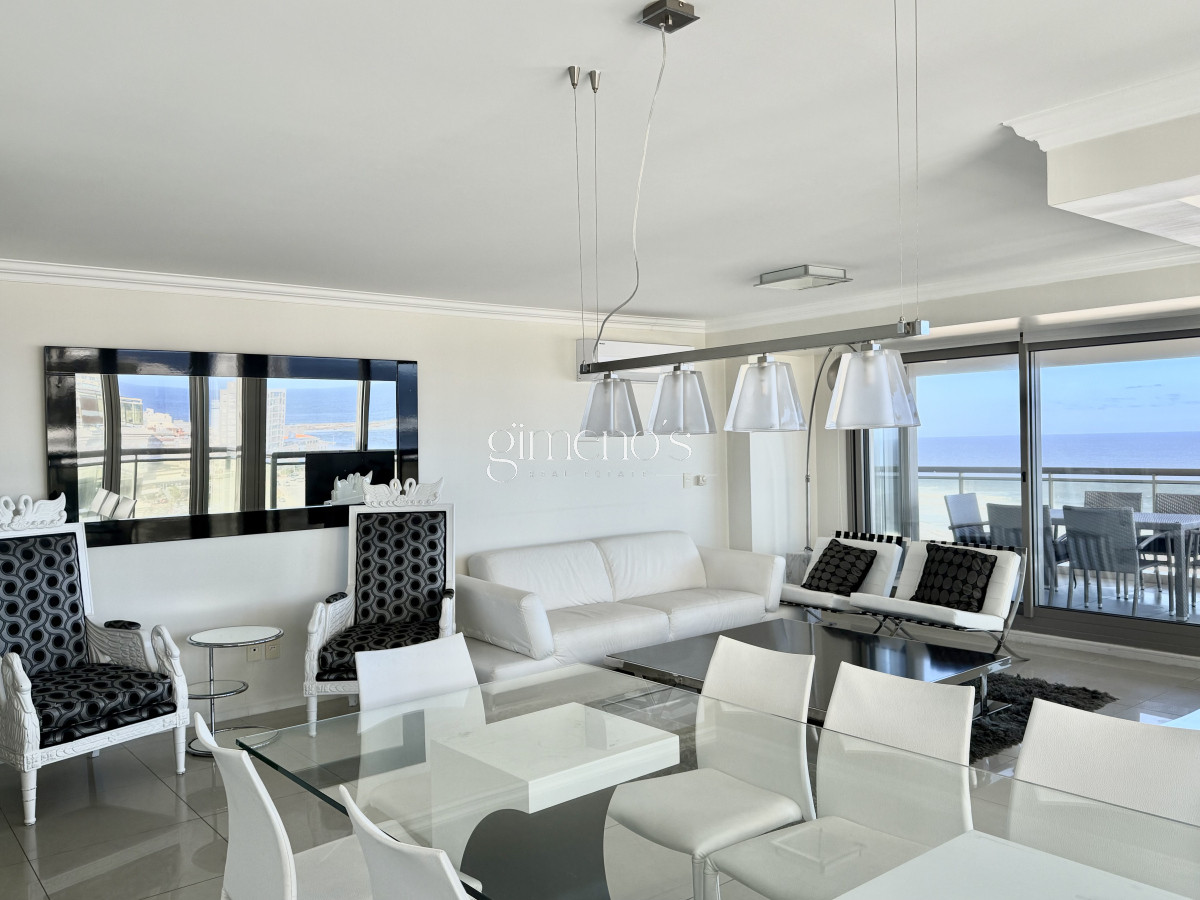 Apartamento ID.91 - Venta apartamento 3 suites mas dependencia completa, Punta del Este, Edificio IMPERIALE l