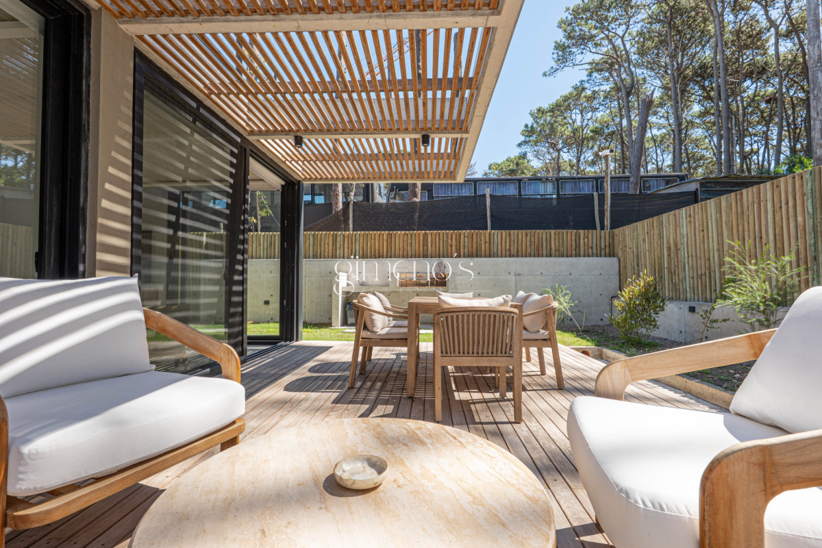 Apartamento ID.1144 - Apartamento en Venta, 2 Dormitorios, Jose Ignacio, La Juanita, Punta del Este