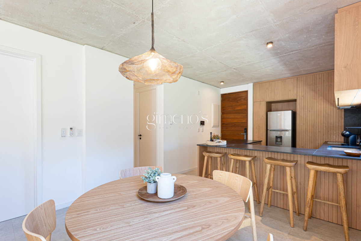 Apartamento ID.1144 - Apartamento en Venta, 2 Dormitorios, Jose Ignacio, La Juanita, Punta del Este