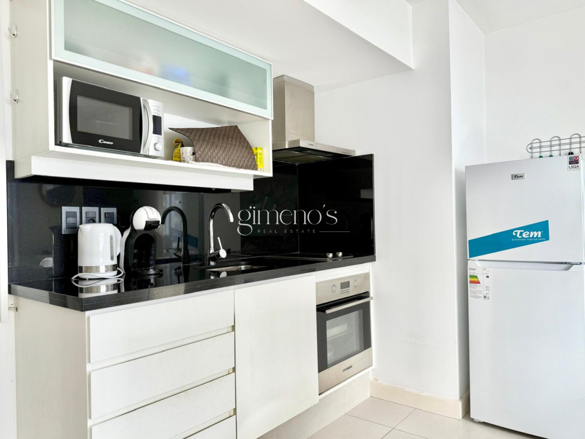 Apartamento ID.506 - Apartamento en Alquiler Anual - Peninsula - Punta del Este 