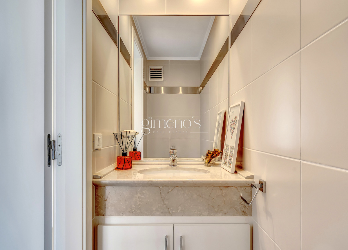 Apartamento ID.112 - Venta Apartamento 3 Dormitorios - Punta del Este - Playa Brava 