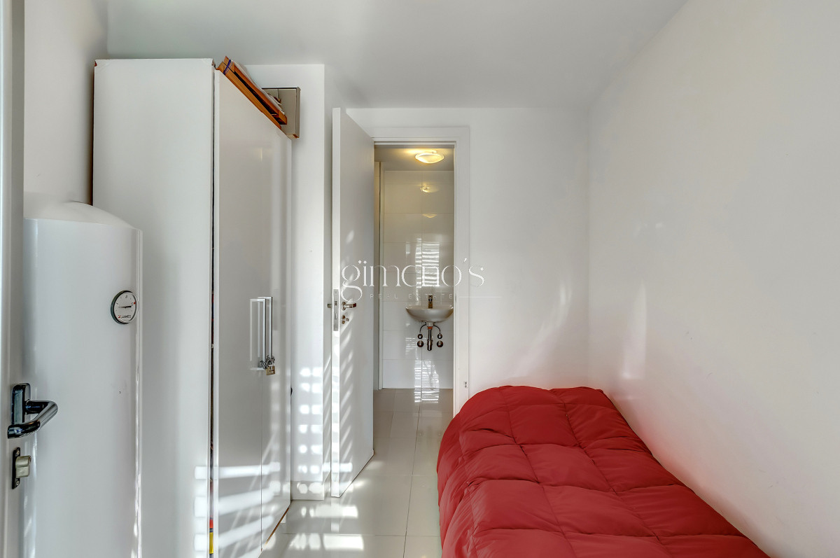 Apartamento ID.175 - Apartamento en Venta 3 Dormitorios - Punta del Este - Playa Brava