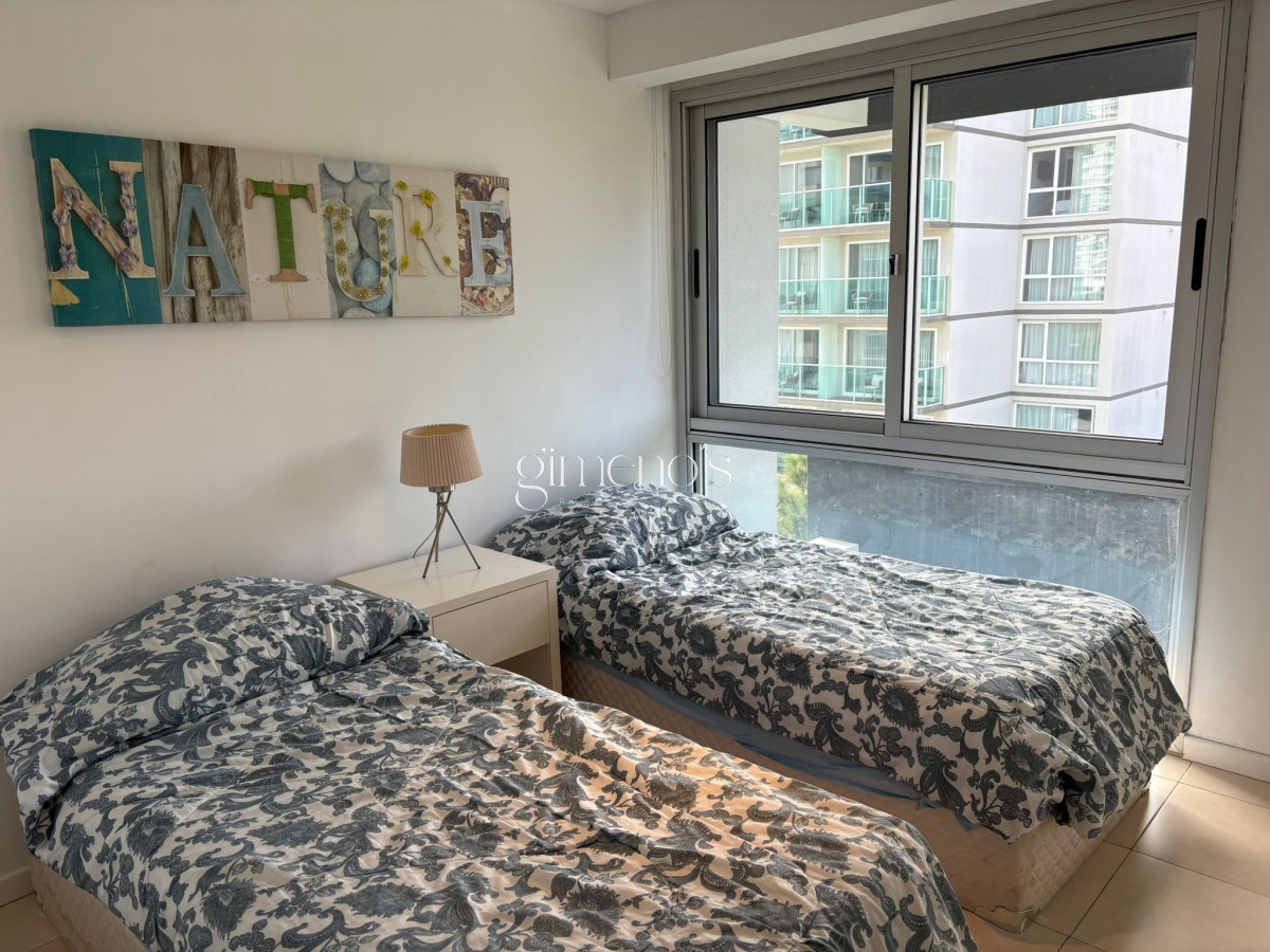 Apartamento ID.171 - Apartamento Venta 3 Dormitorios - Punta del Este - Playa Mansa - Atras de Enjoy 