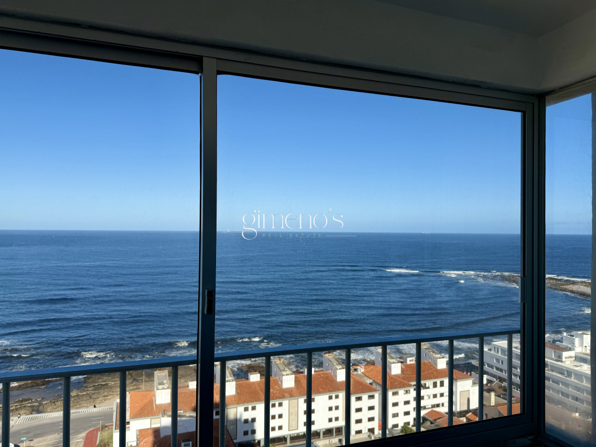 Apartamento ID.149 - Apartamento en Venta 4 Dormitorios Península - Punta del Este 