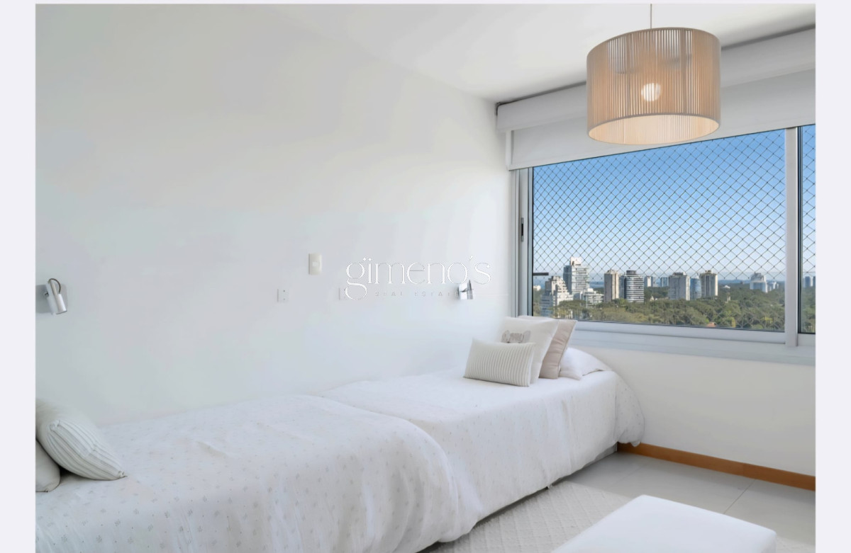 Apartamento ID.546 - Apartamento en Alquiler temporario, 3 Dormitorios - Brava- Punta del Este