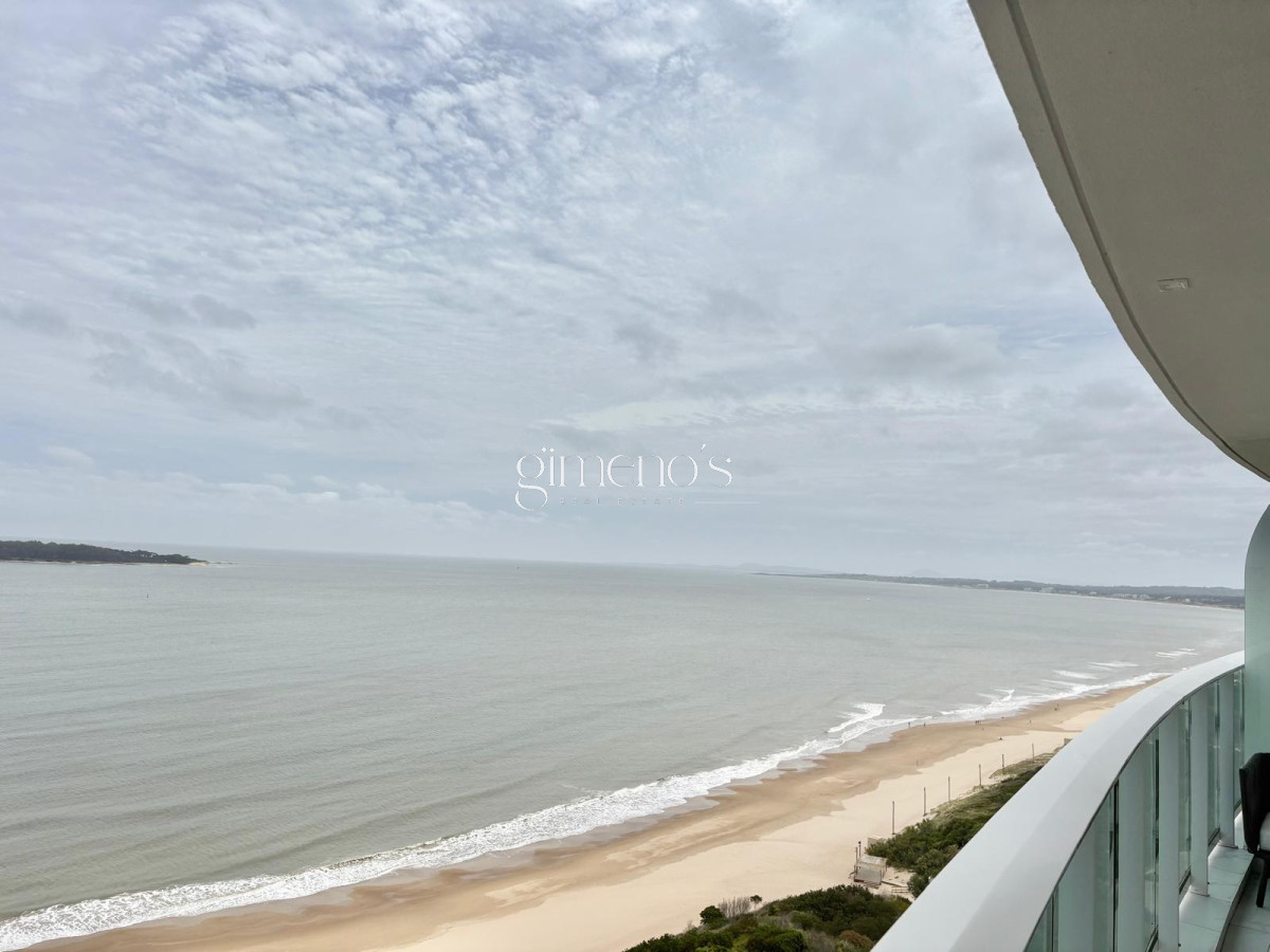 Apartamento ID.662 - Apartamento en alquiler temporario, 3 Dormitorios, Mansa- Punta del Este