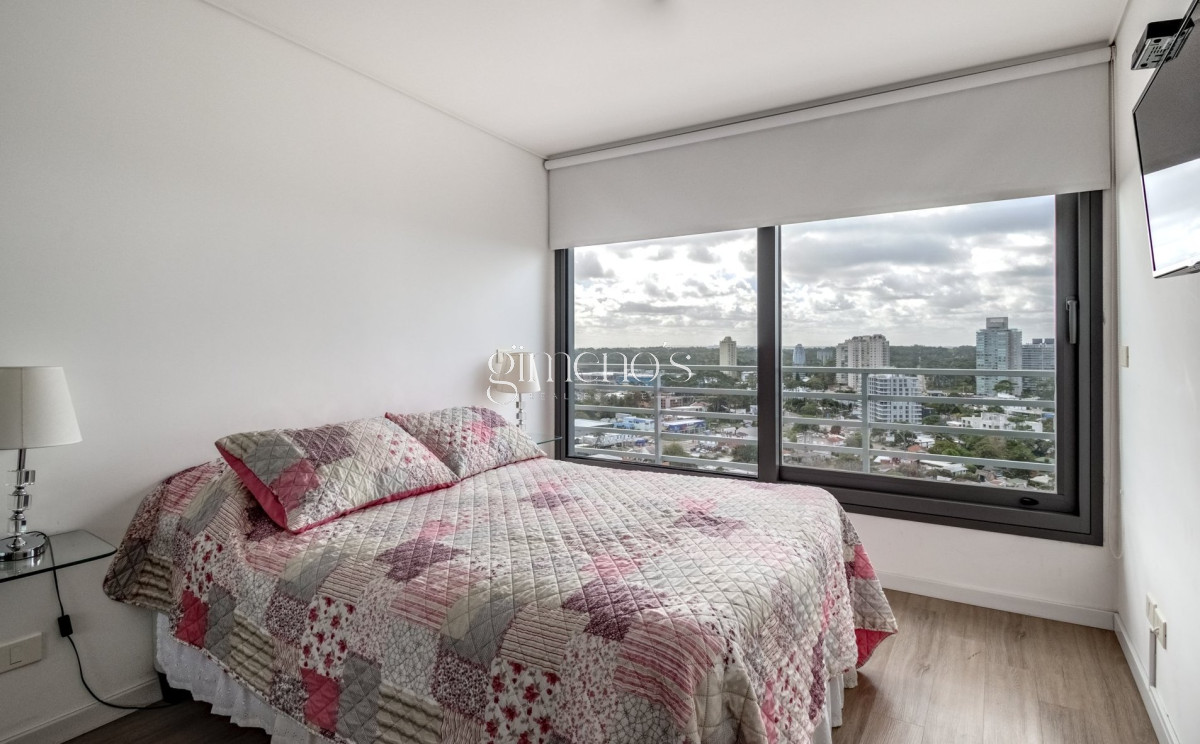 Apartamento ID.1 - Apartamento 3 Dormitorios en Suite, Mansa a 2 cuadras del Mar 