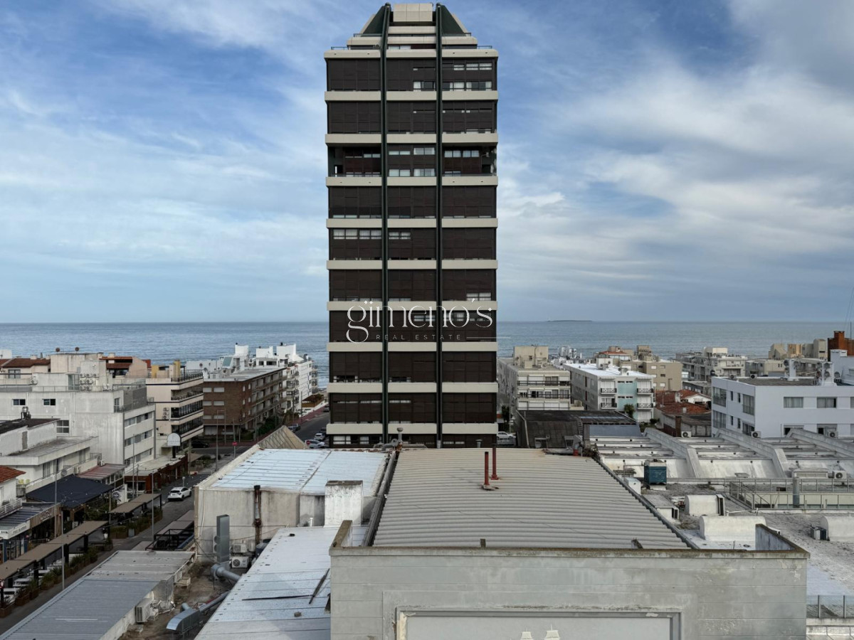 Apartamento ID.506 - Apartamento en Alquiler Anual - Peninsula - Punta del Este 