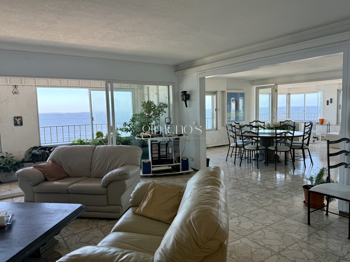Apartamento ID.149 - Apartamento en Venta 4 Dormitorios Península - Punta del Este 