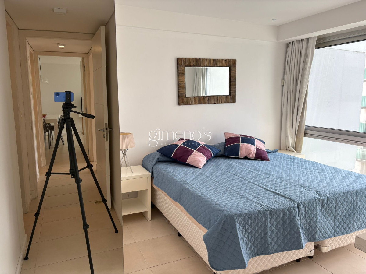 Apartamento ID.171 - Apartamento Venta 3 Dormitorios - Punta del Este - Playa Mansa - Atras de Enjoy 