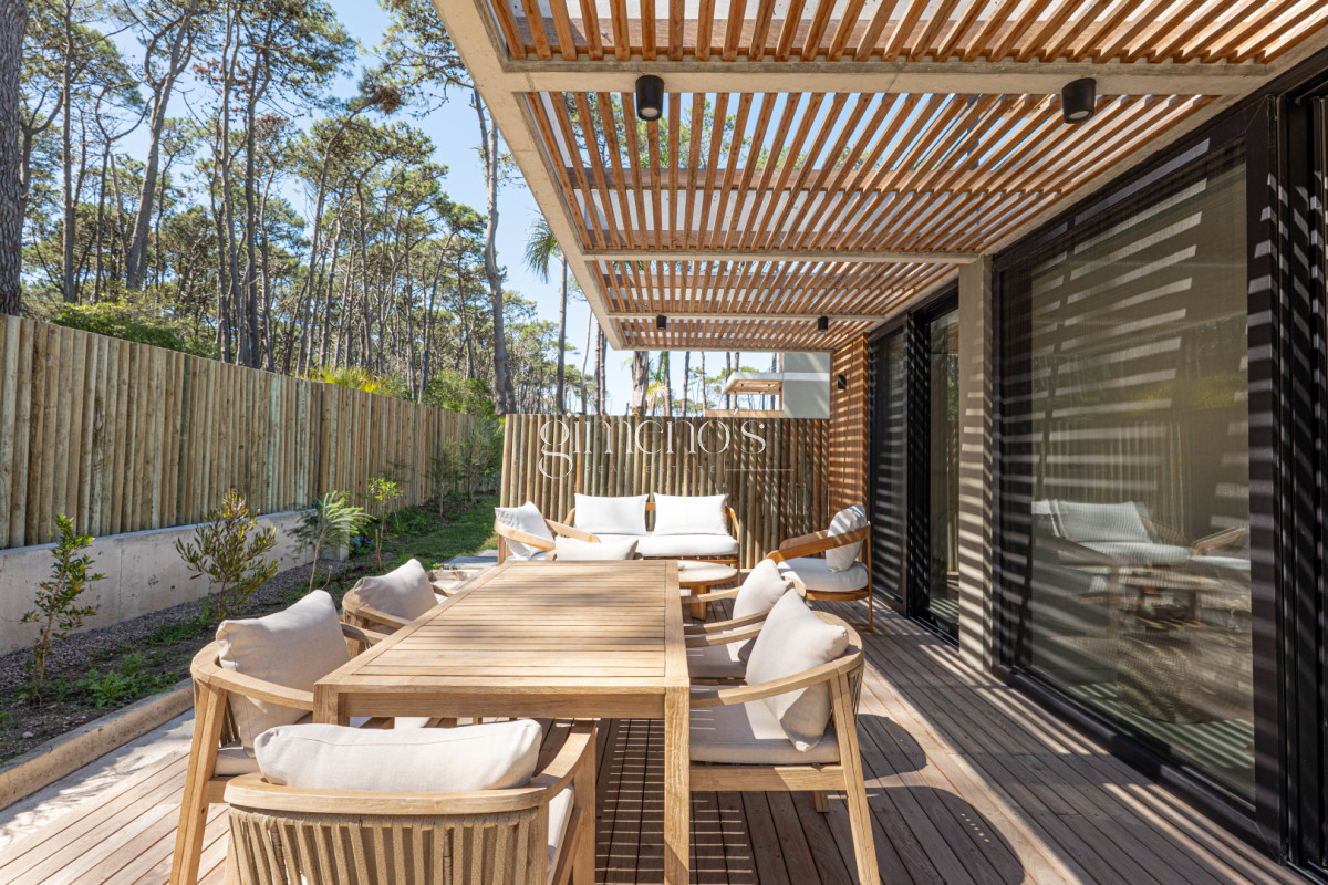 Apartamento ID.1144 - Apartamento en Venta, 2 Dormitorios, Jose Ignacio, La Juanita, Punta del Este