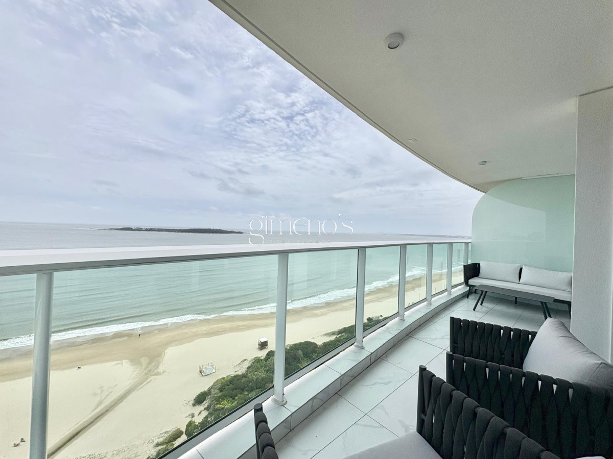 Apartamento ID.662 - Apartamento en alquiler temporario, 3 Dormitorios, Mansa- Punta del Este