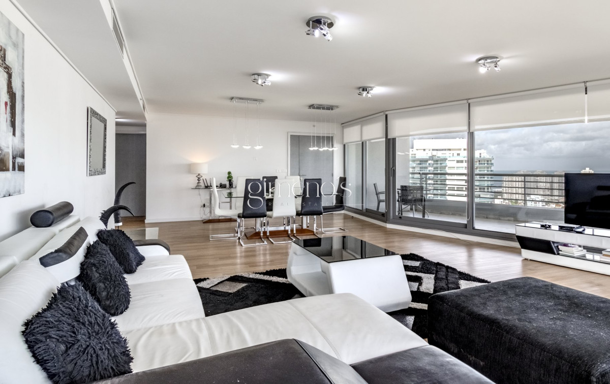 Apartamento ID.1 - Apartamento 3 Dormitorios en Suite, Mansa a 2 cuadras del Mar 