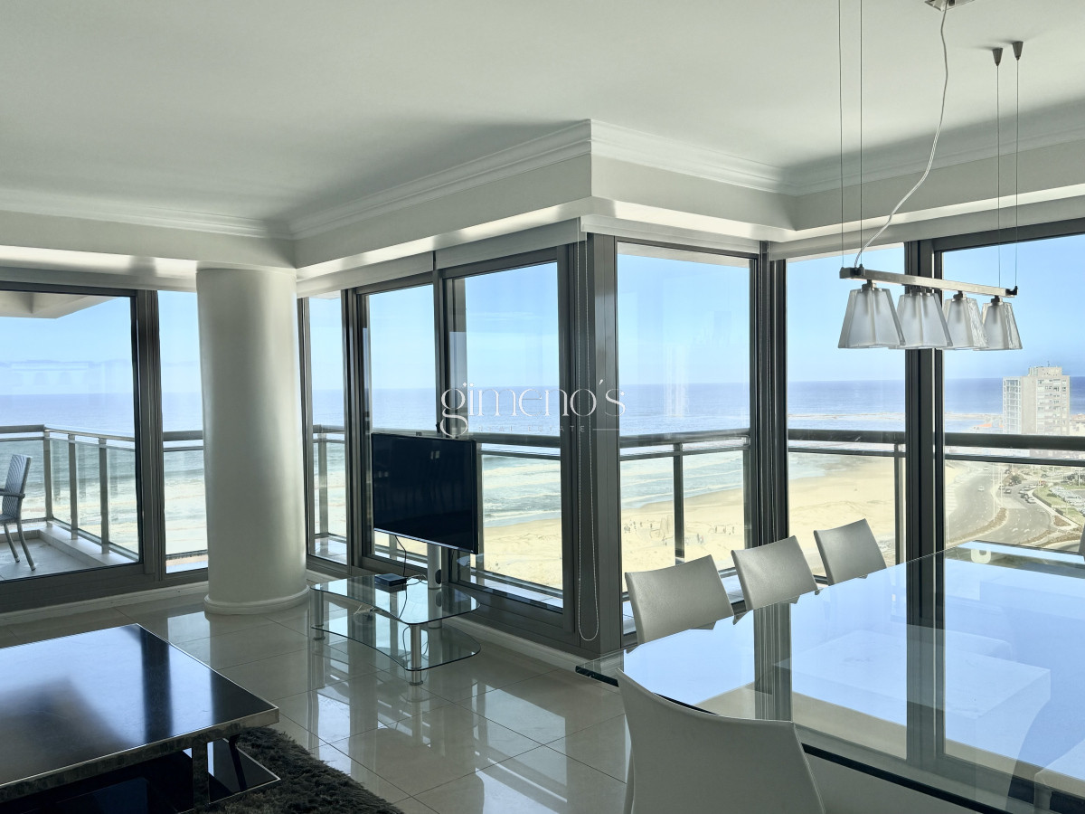 Apartamento ID.91 - Venta apartamento 3 suites mas dependencia completa, Punta del Este, Edificio IMPERIALE l