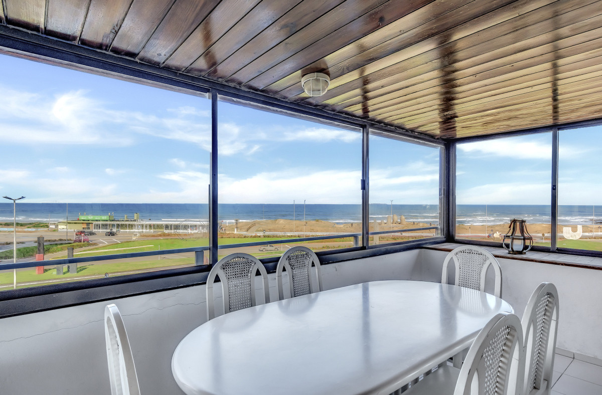Venta de Apartamento 3 Dormitorios - Punta del Este - Playa Brava