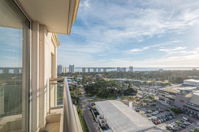 Apartamento en Venta zona Shopping - Punta del Este - Place Lafayette 