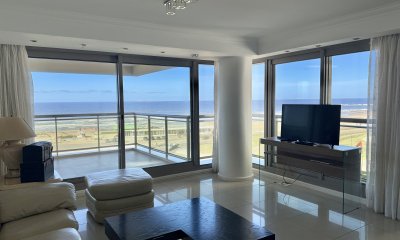 Venta apartamento 3 suites mas dependencia completa, Punta del Este, Edificio IMPERIALE