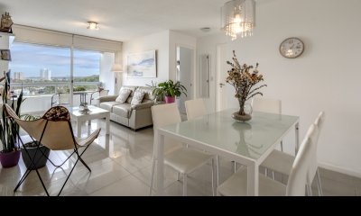 Apartamento 2 dormitorios en Punta del Este, cerca de todos los servicios, Roosevelt.