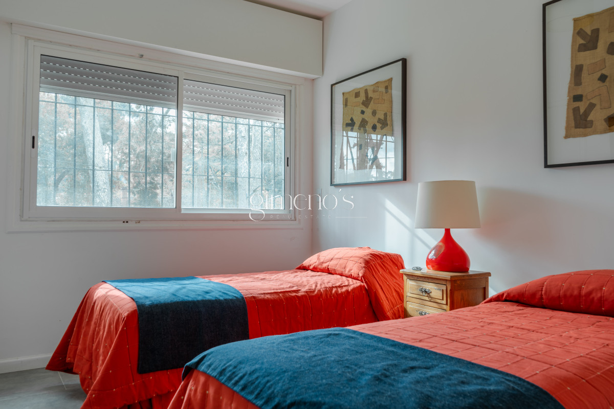 Casa ID.9 - Venta de Casa 4 Dormitorios en San Rafael, Punta del Este 