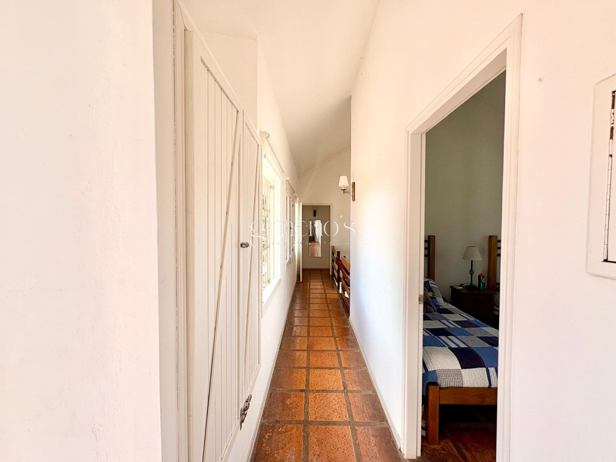 Casa ID.352 - Casa Tradicional en Alquiler de Verano - Playa Brava, Punta del Este