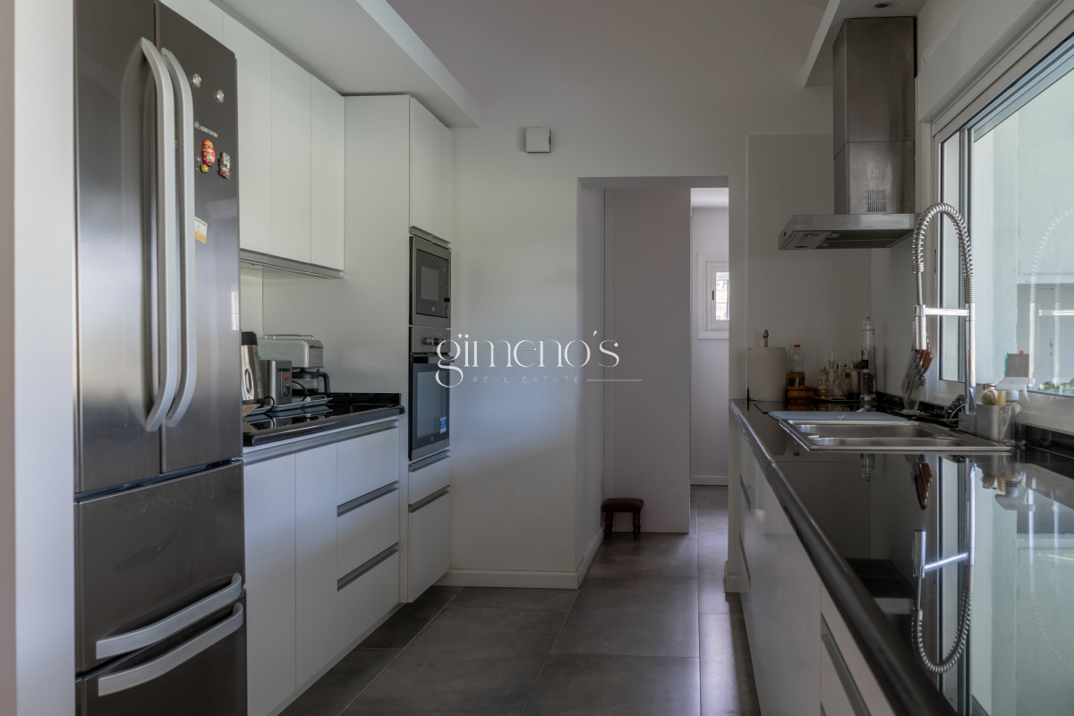 Casa ID.9 - Venta de Casa 4 Dormitorios en San Rafael, Punta del Este 