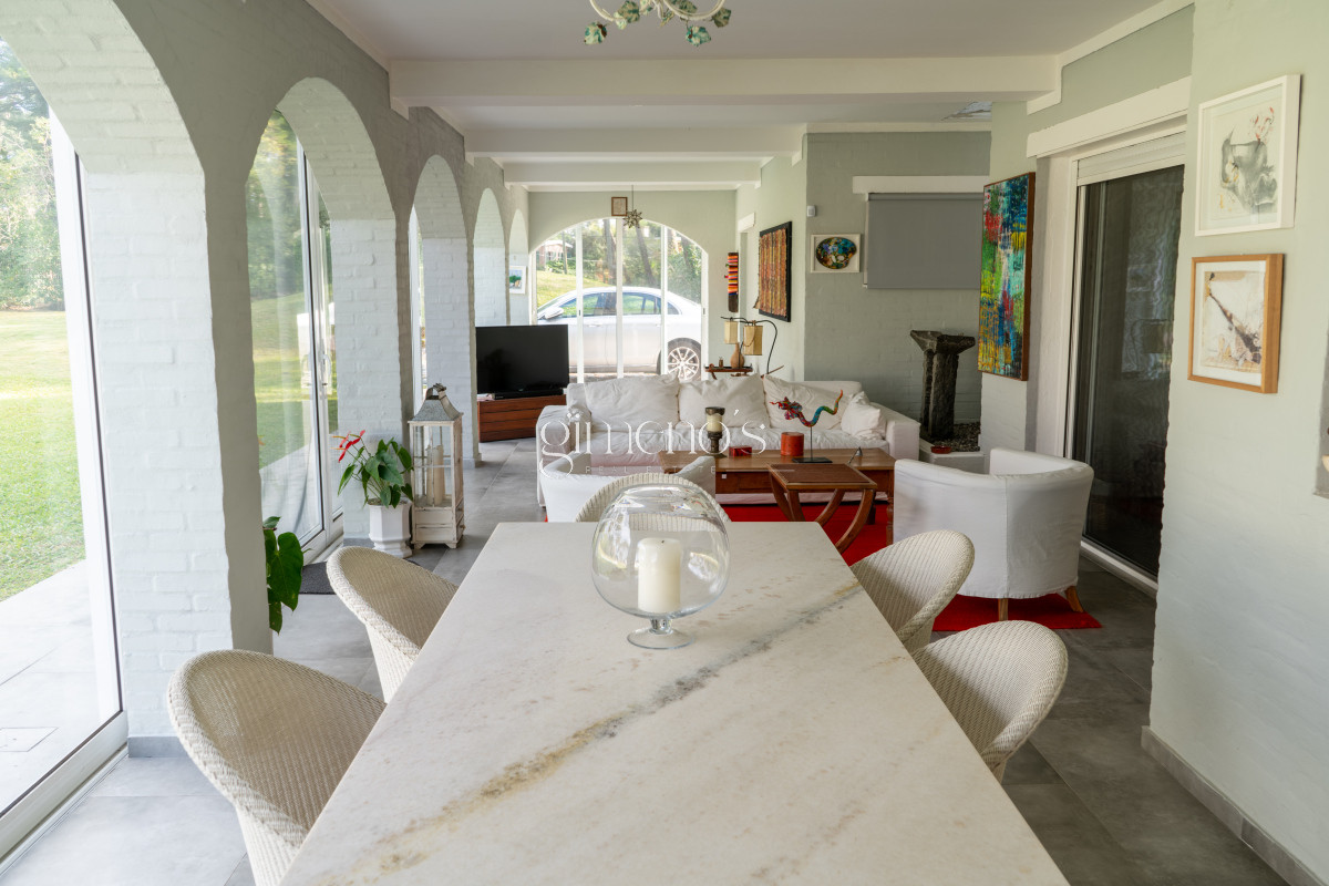 Casa ID.9 - Venta de Casa 4 Dormitorios en San Rafael, Punta del Este 