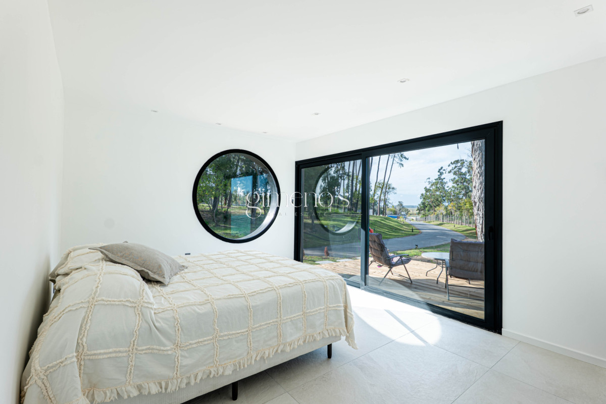 Casa ID.1129 - Casa en Venta a Estrenar 3 suites en La Cañada - Distrito 52 - Punta del Este  