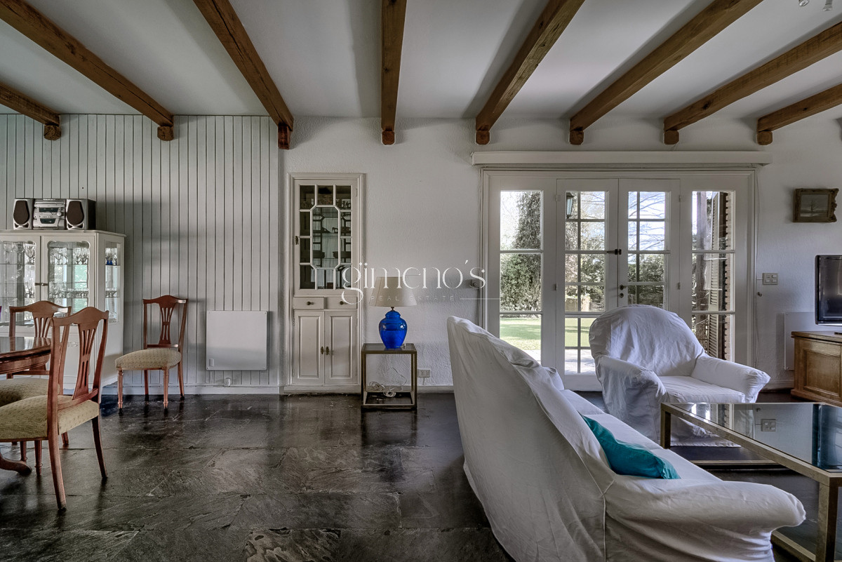Casa ID.10 - Venta de Casa 4 Dormitorios en Mansa, Av Francia 