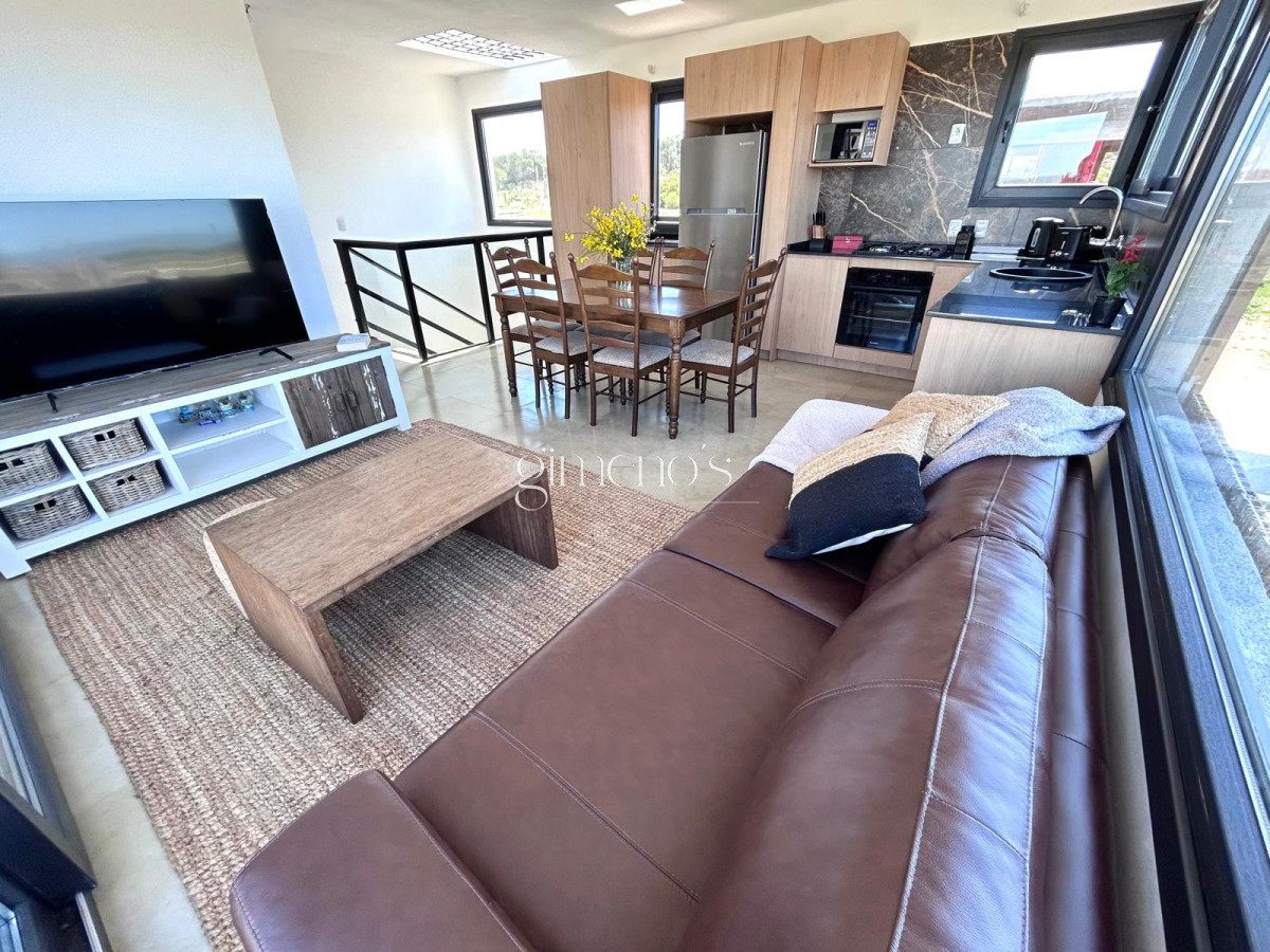 Casa ID.570 - Casa de 3 Dormitorios Alquiler Temporal - Barra de Portezuelo - Piriapolis