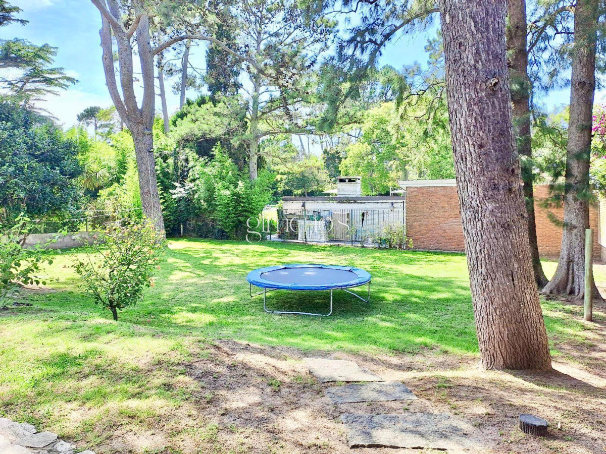 Casa ID.390 - Casa de 4 Dormitorios - Alquiler de Verano - Punta del Este - Mansa