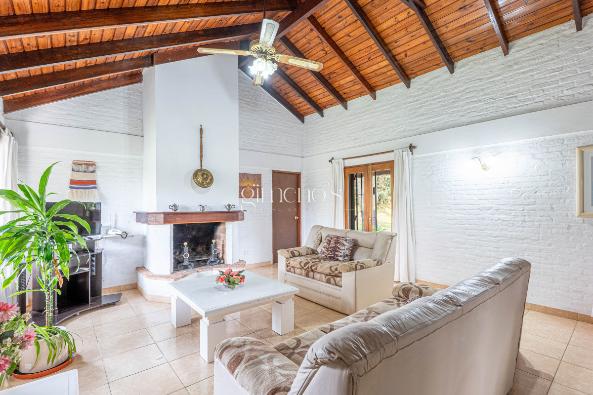 Casa ID.182 - Casa en Venta 3 Dormitorios - Punta del Este- Cantegril