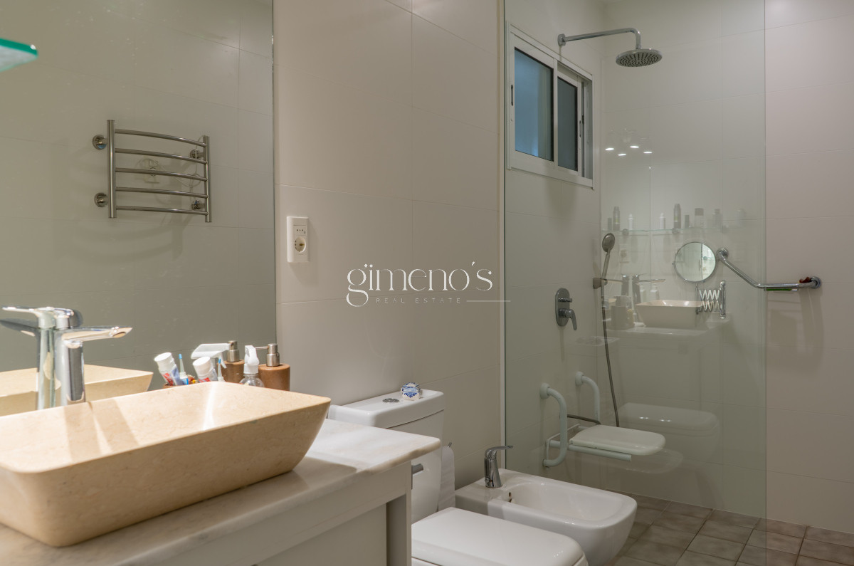 Casa ID.9 - Venta de Casa 4 Dormitorios en San Rafael, Punta del Este 