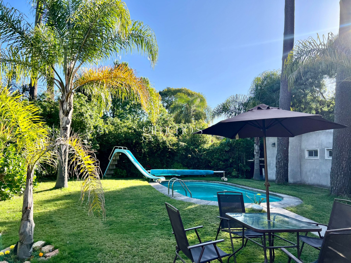 Casa ID.601 - Casa 3 Dormitorios en Alquiler de Verano Pinares