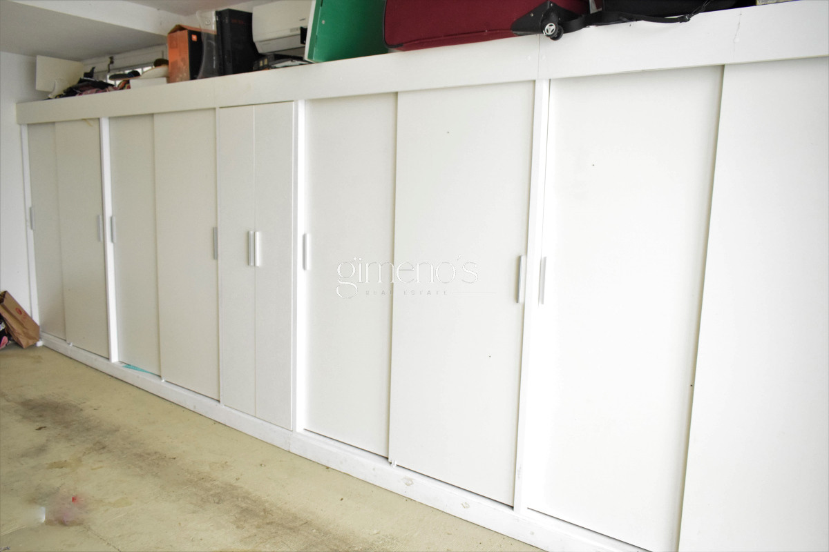 Casa ID.11 - Casa en Venta de 4 Dormitorios en Barrio Golf, a 100 mts de Hospital Británico 