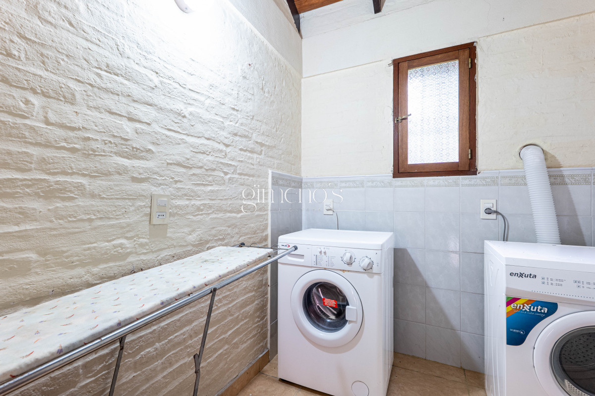 Casa ID.182 - Casa en Venta 3 Dormitorios - Punta del Este- Cantegril