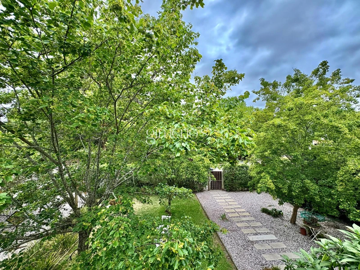 Casa ID.672 - Casa en Venta de 4 Dormitorios - Pinares