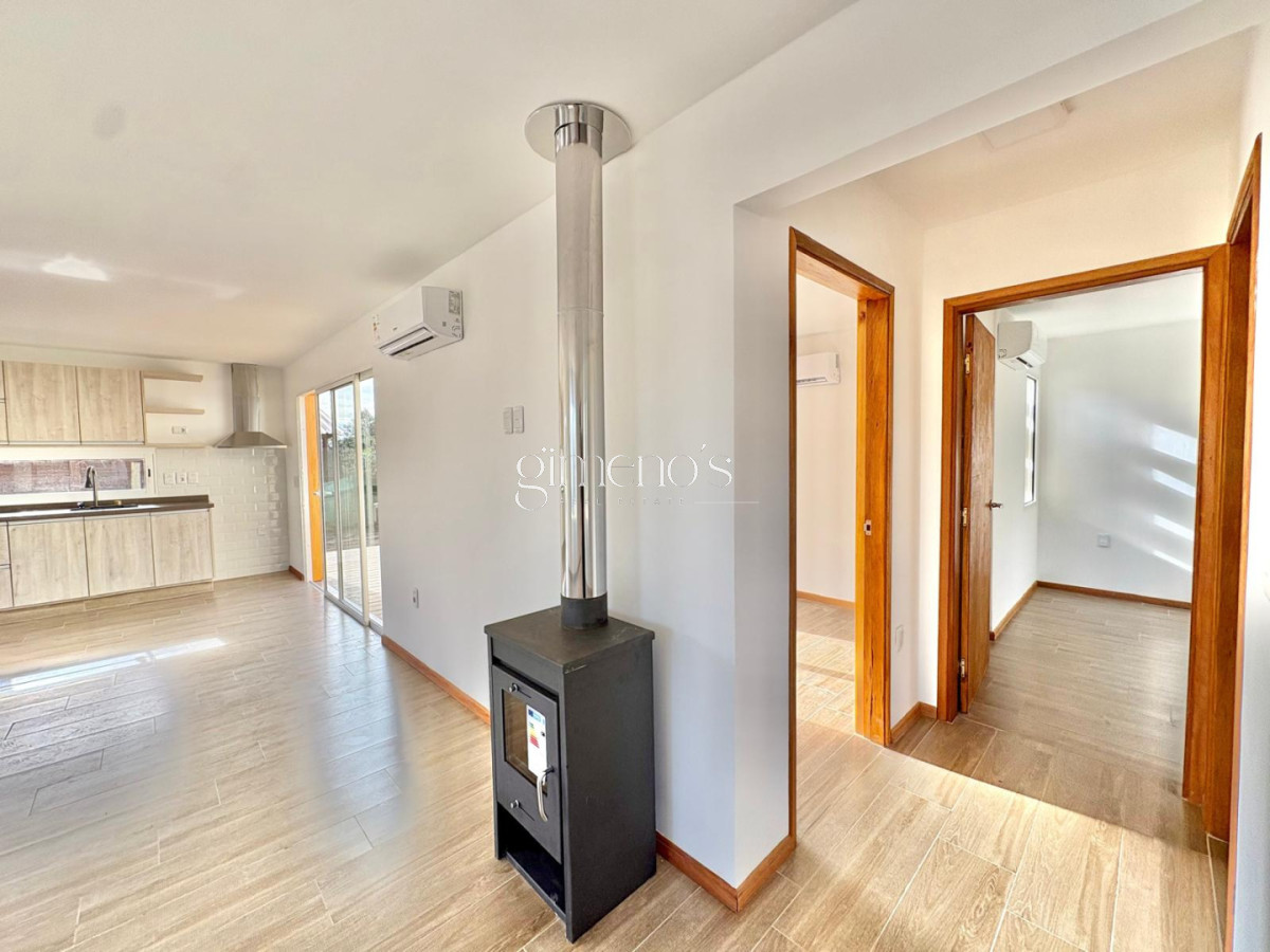 Casa ID.1580 - Casa En Venta 3 Dormitorios- Pinares - Punta del Este 