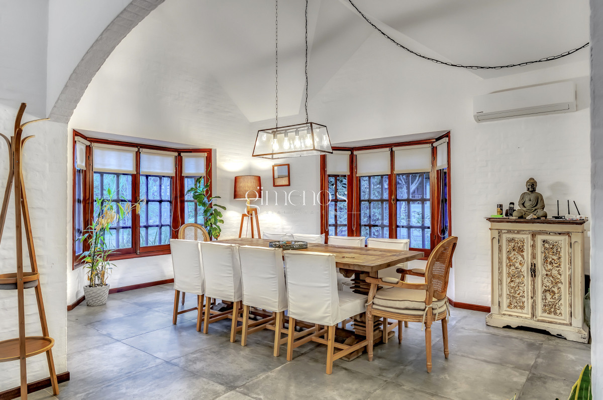 Casa ID.7 - Alquiler Verano Casa de 4 dormitorios en Punta del Este a próxima del Mar, San Rafael 