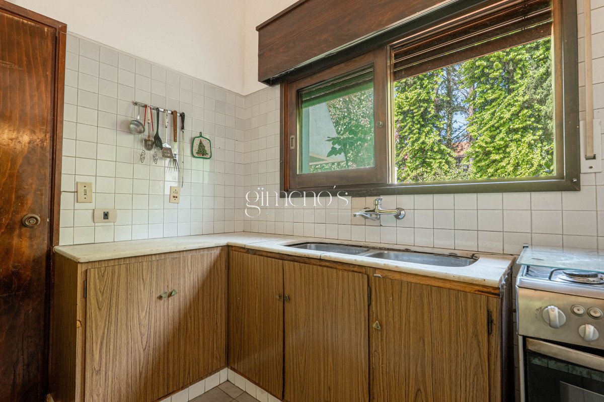 Casa ID.440 - Casa en Venta, 5 Dormitorios - Punta del Este -  Playa Mansa