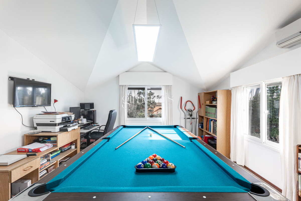 Casa ID.298 - Venta Casa 3 Dormitorios y Dependencia - Punta del Este - Playa Mansa 