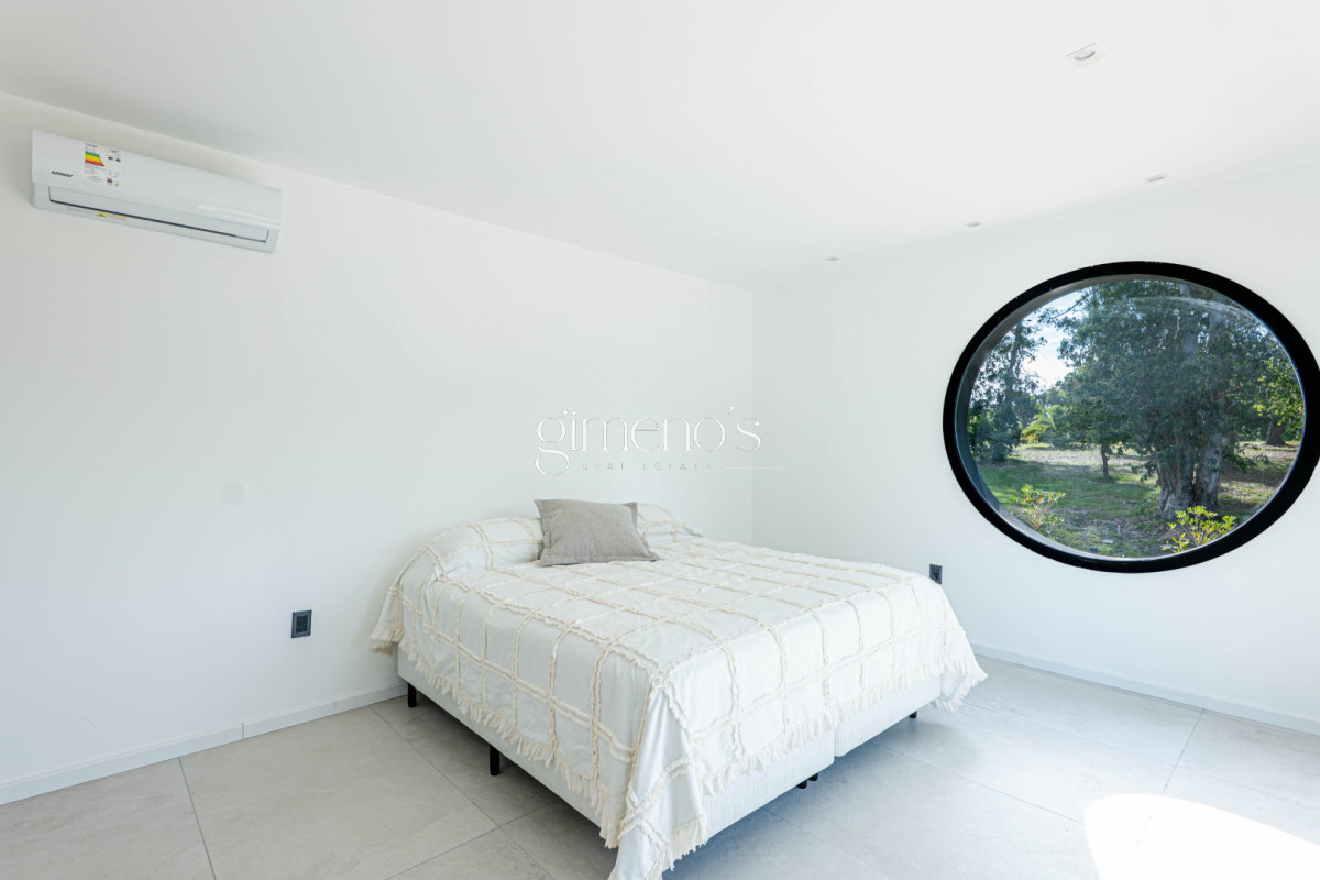 Casa ID.1129 - Casa en Venta a Estrenar 3 suites en La Cañada - Distrito 52 - Punta del Este  