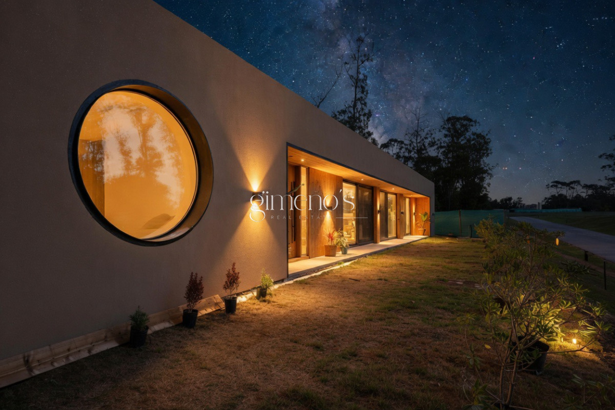 Casa ID.1129 - Casa en Venta a Estrenar 3 suites en La Cañada - Distrito 52 - Punta del Este  