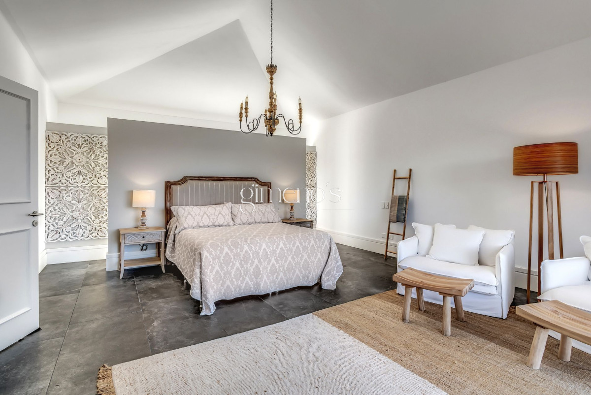 Casa ID.303 - Casa en Venta 4 Dormitorios - Laguna del Diario - Punta del Este 