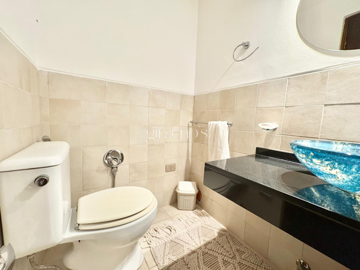 Casa ID.530 - Casa de 4 Dormitorios - Alquiler de Verano - Punta del Este - Mansa